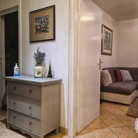 Apartament Valery *