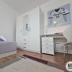 Valery Διαμέρισμα Πούλα